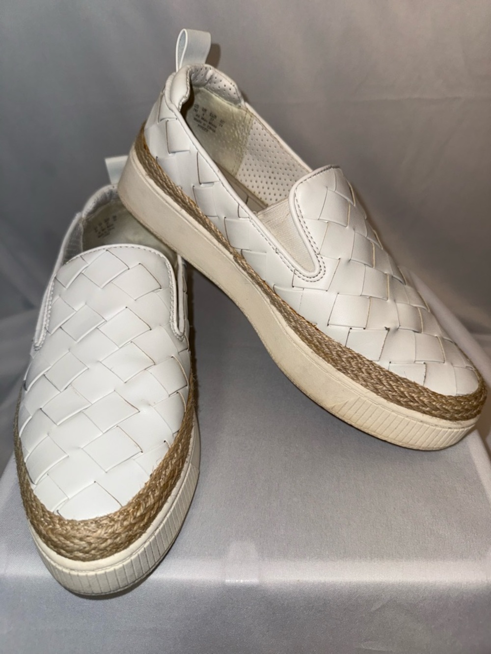 Franco Sarto White Woven Slip-On Platform  Espadrille Sneakers size 7